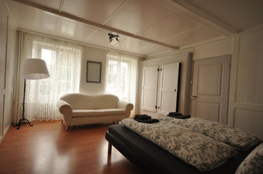 Interlaken Town House Sleeps 12 Guests Central Zimmer foto